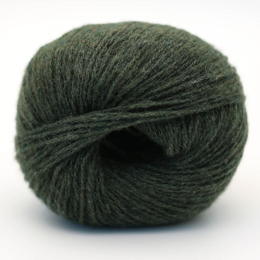 Fil Alva cachemire recyclé, coloris Vert mousse (23)