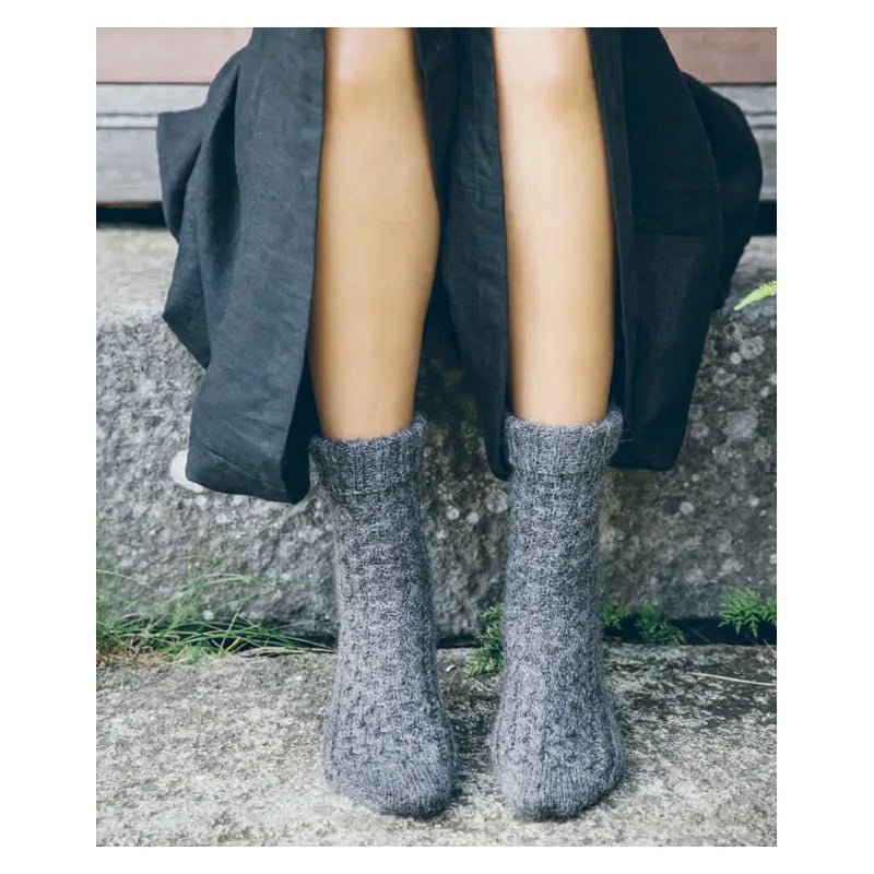 Modèles de chaussettes tricotées présentés dans le livre