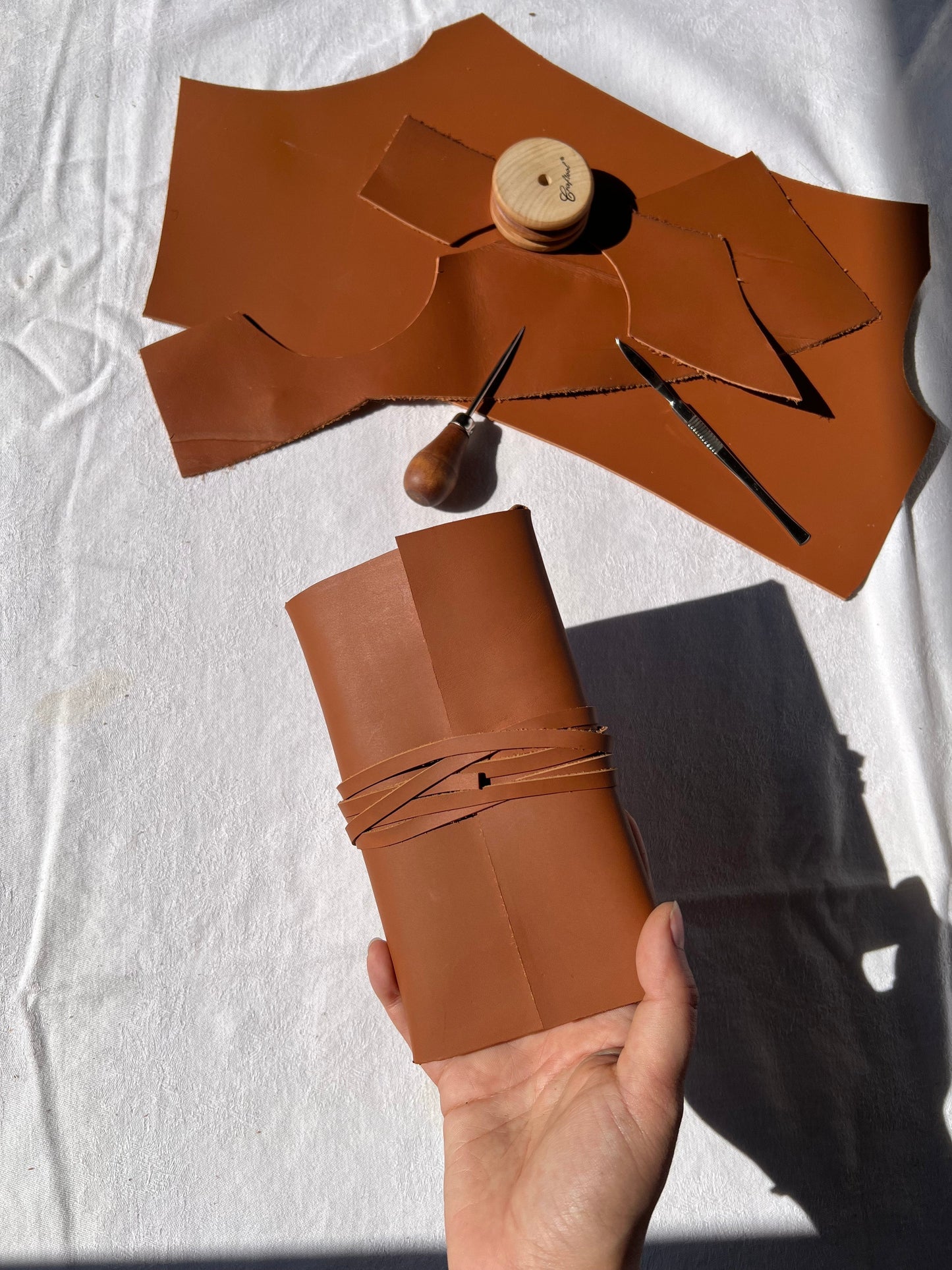 Créations en cuir - atelier Louna Gaspard