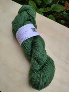 Laine 'Chaussette' ultra locale, tanaisie + indigo - Sous le Noyer | 100 gr