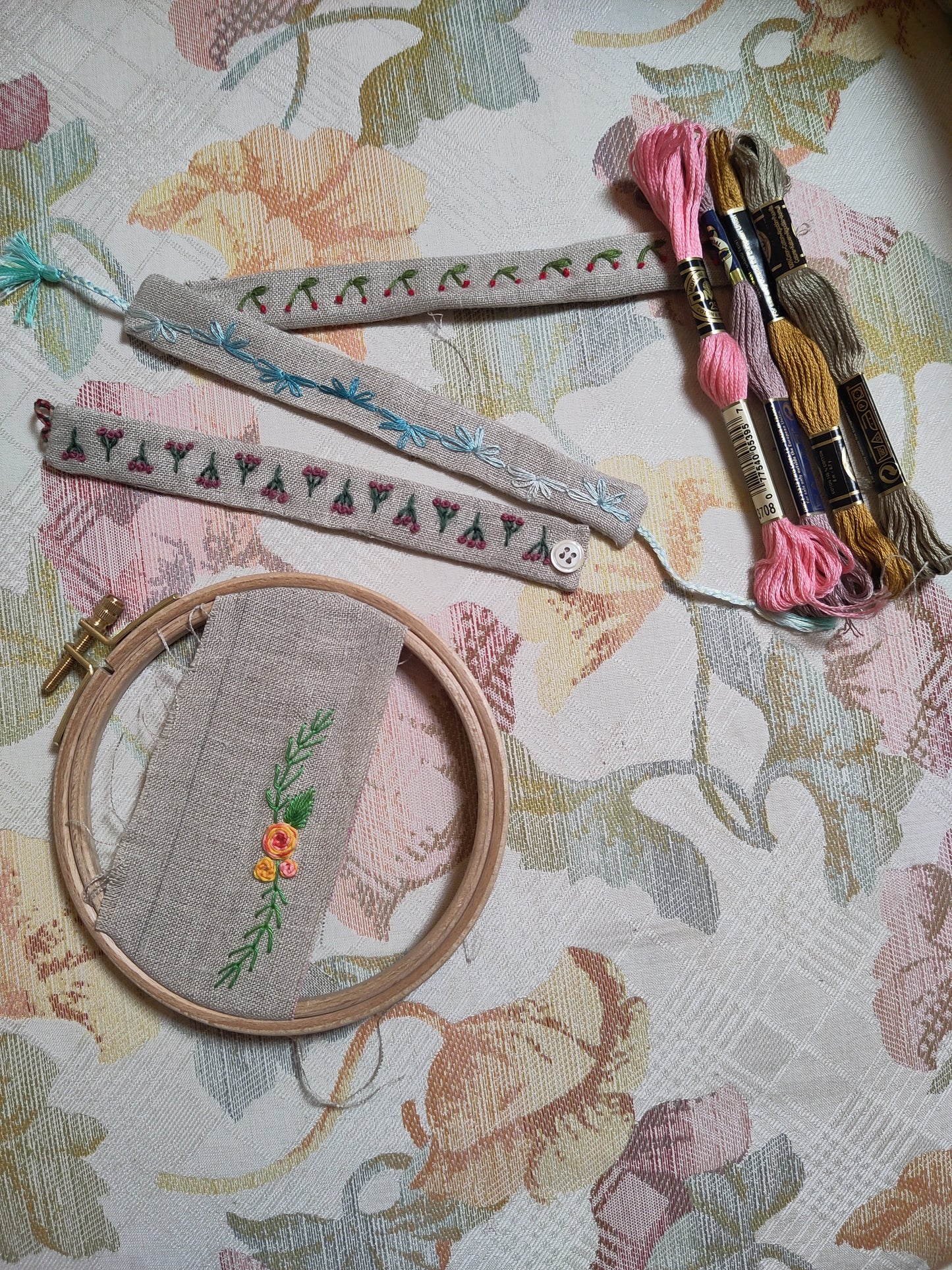 Jeudi 9 juillet | Mini-stage broderie+couture : Bracelet brodé en lin