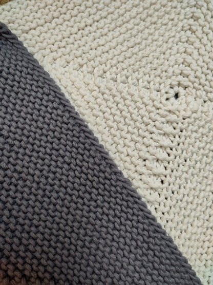 Kit de tricot (intermédiaire) - Essuie/serviette lave-mains