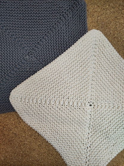 Kit de tricot (intermédiaire) - Essuie/serviette lave-mains