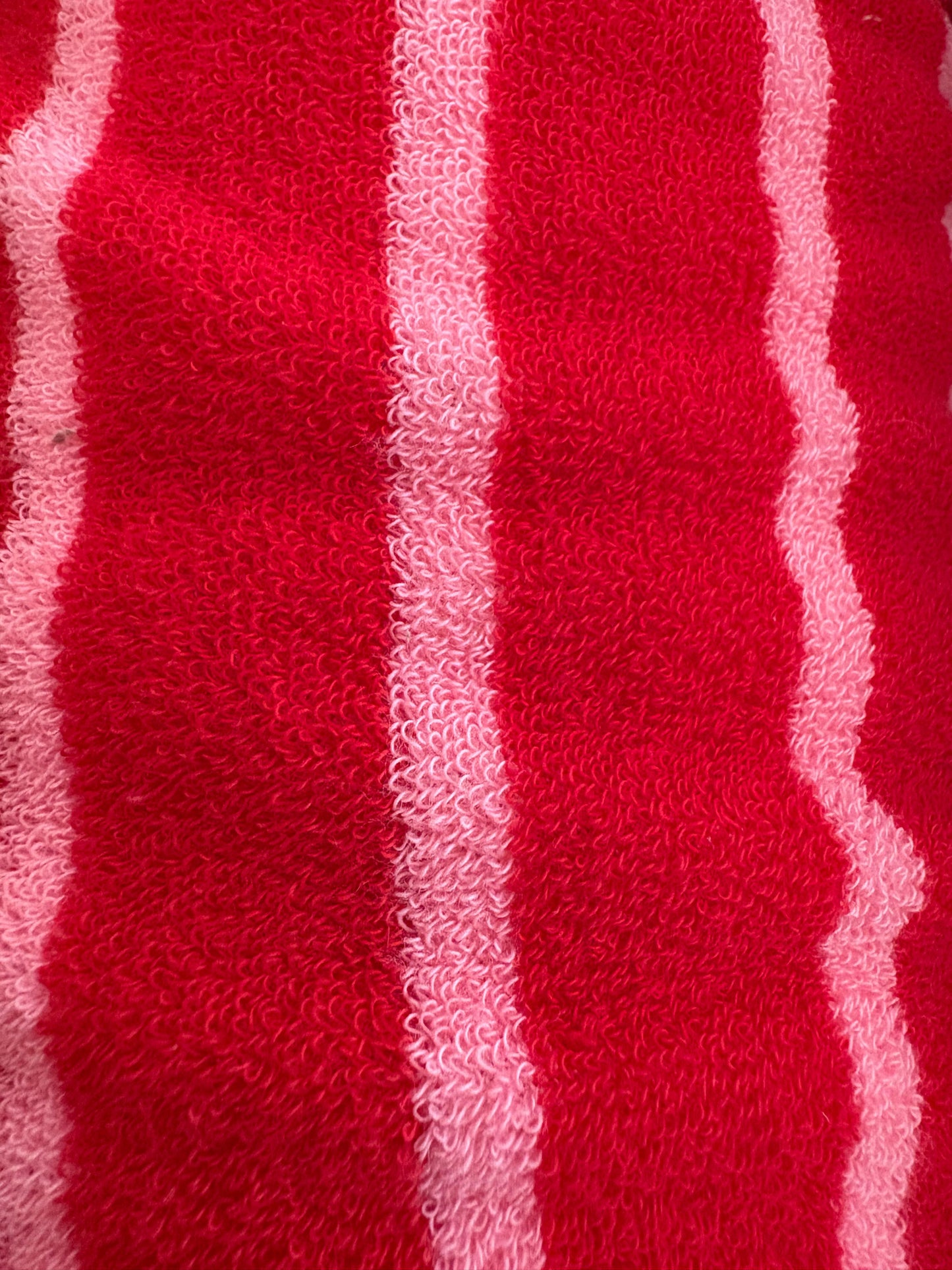 Micro éponge ligné rose-rouge | 10 cm