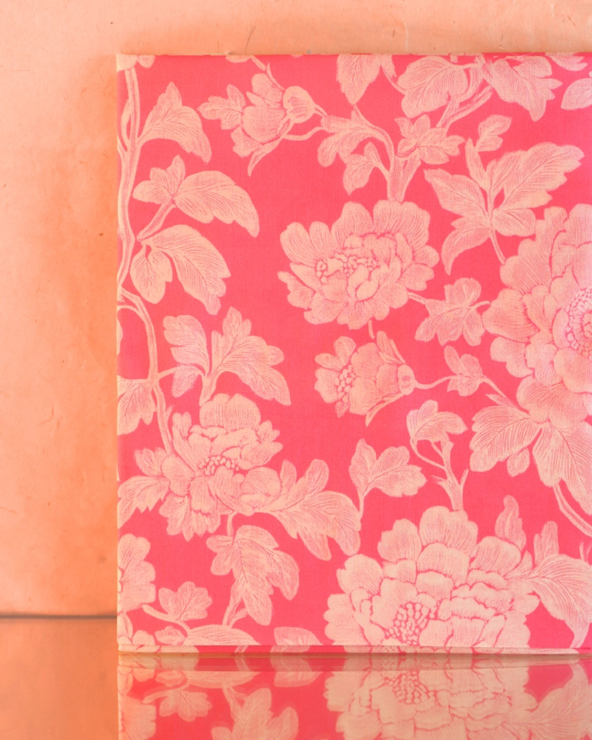 Batiste « Morgane » – détail du motif floral