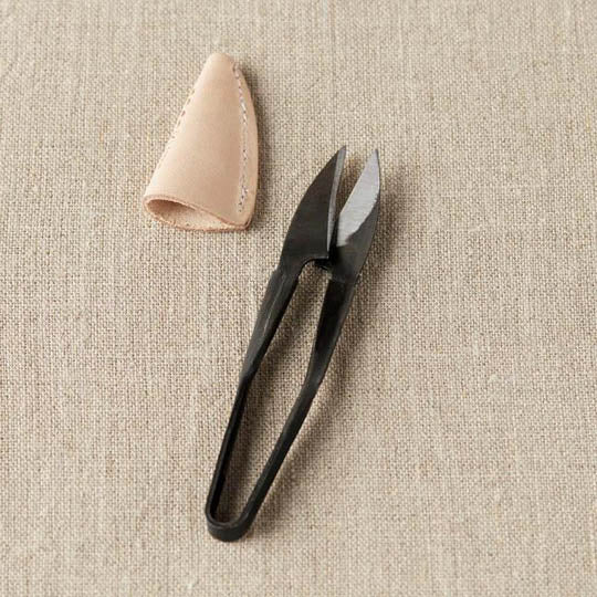 Coupe-fil avec protection en cuir | CocoKnits