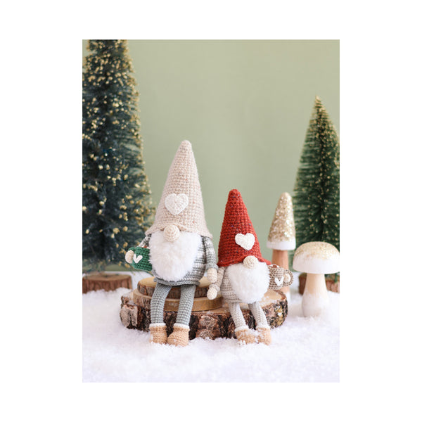 Poupées & amigurumis de Noël nordique au crochet