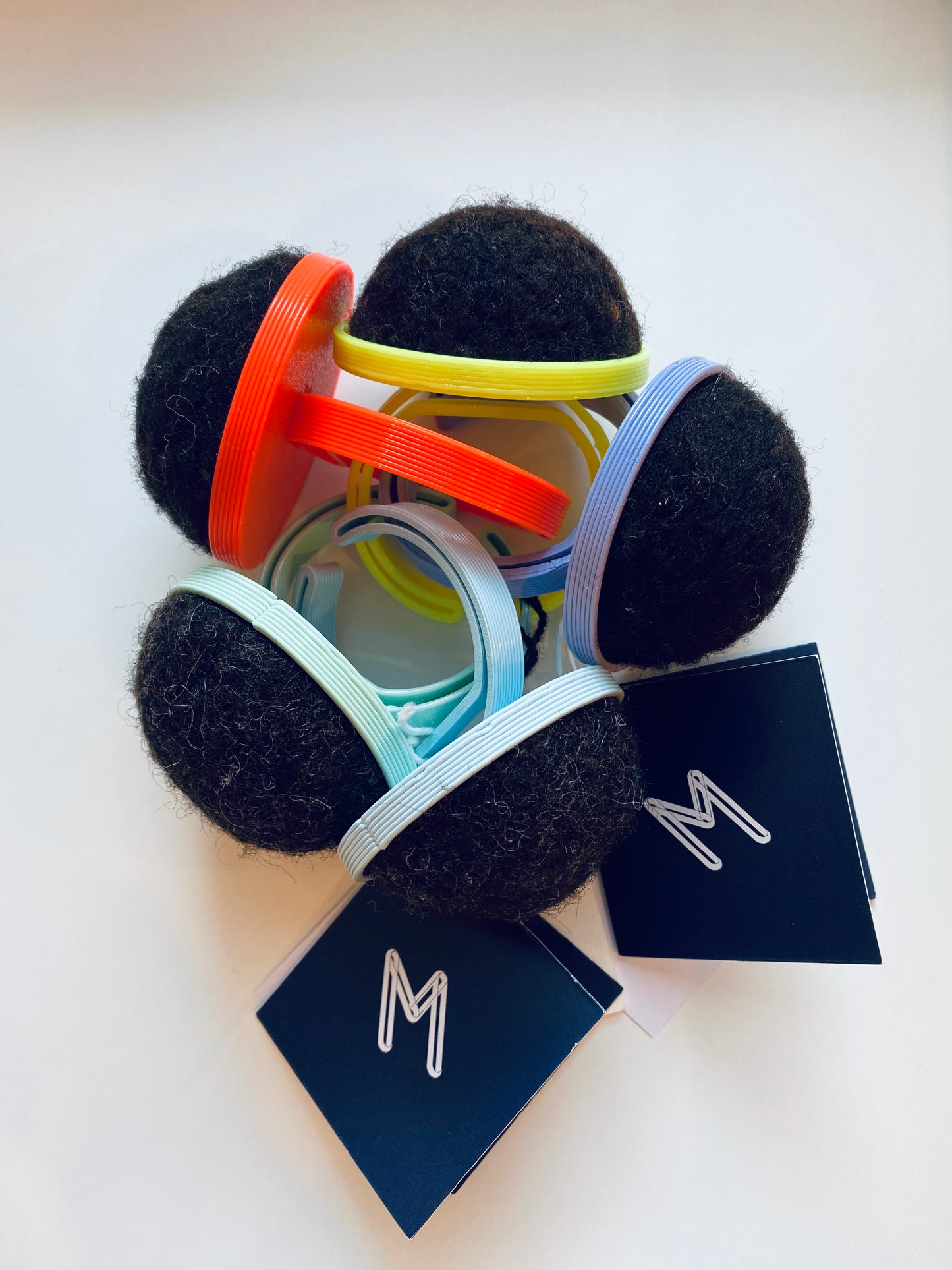 Pique-épingles | 1030blackwool & studio.minimetre