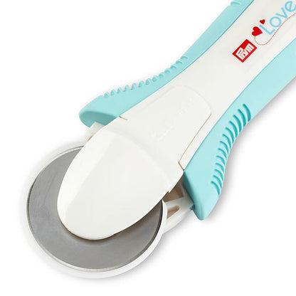 Cutter circulaire « Love » | Prym